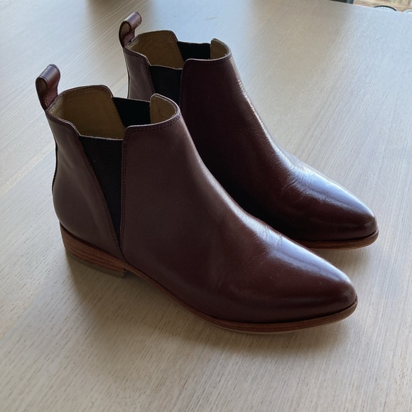 Nisolo Everyday Chelsea Boot (6) - Picture 3 of 5